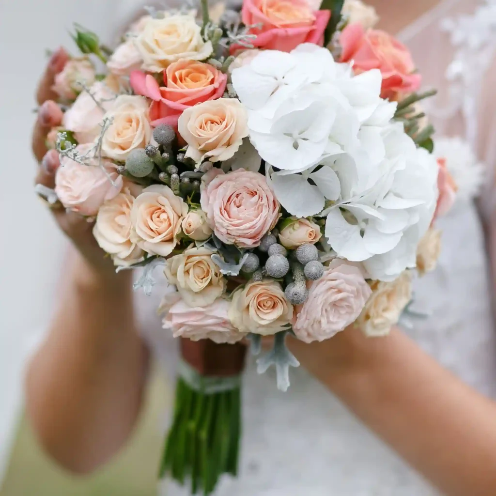 Popular Wedding Flowers for Every Season: A Guide