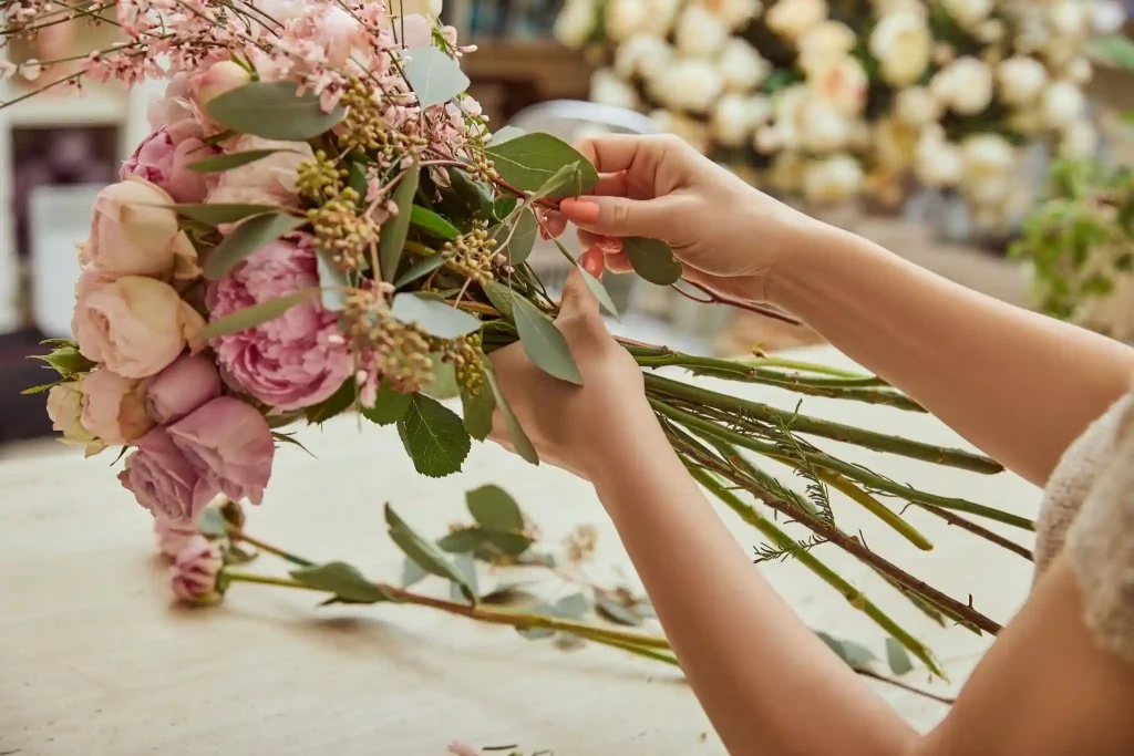 Who are the top wedding florists to hire for unique floral designs?